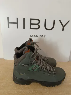 CHIRUCA. Botas de montaña y trekking T.39
