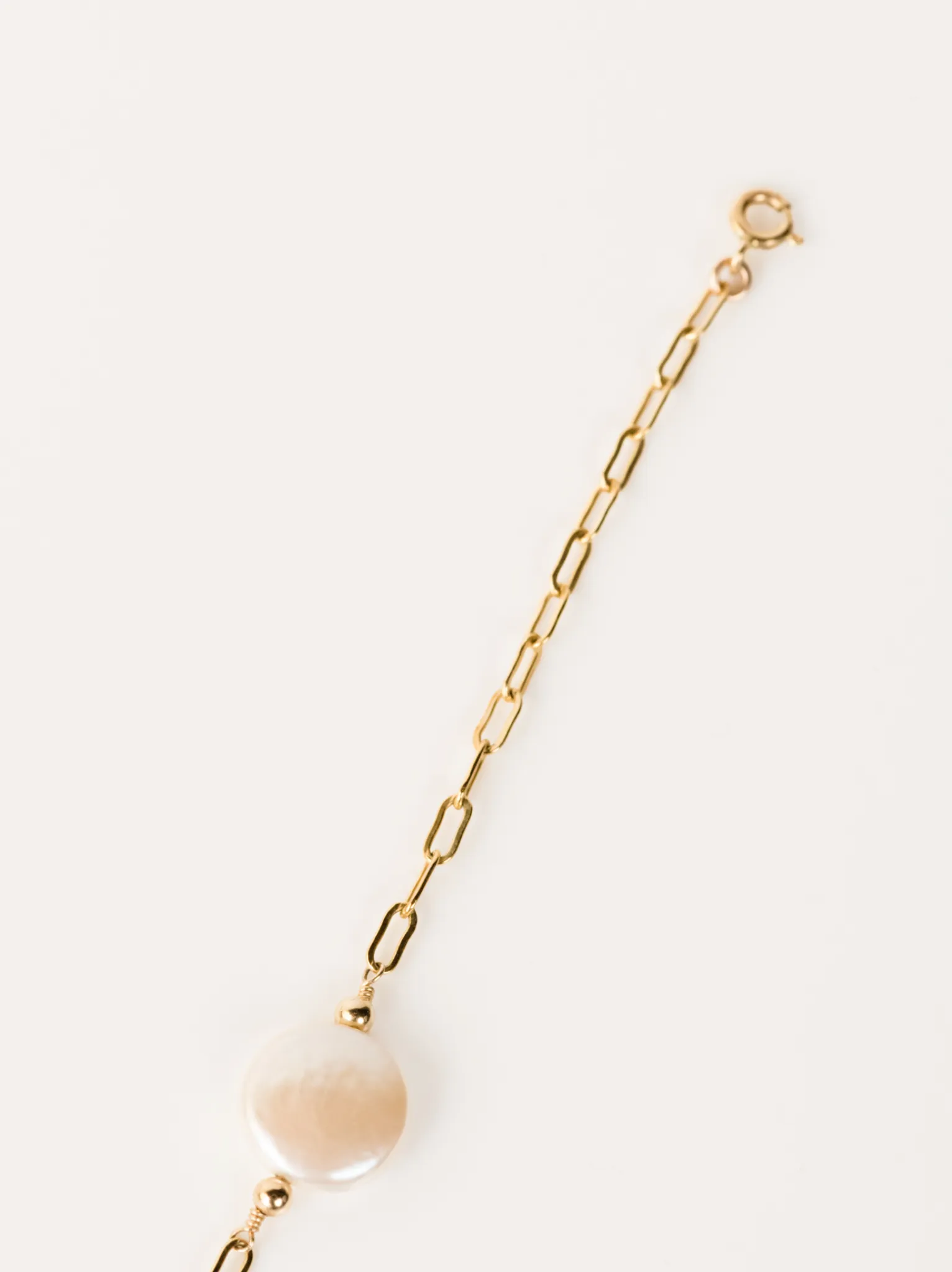 Coin Pearl Essential Bracelet