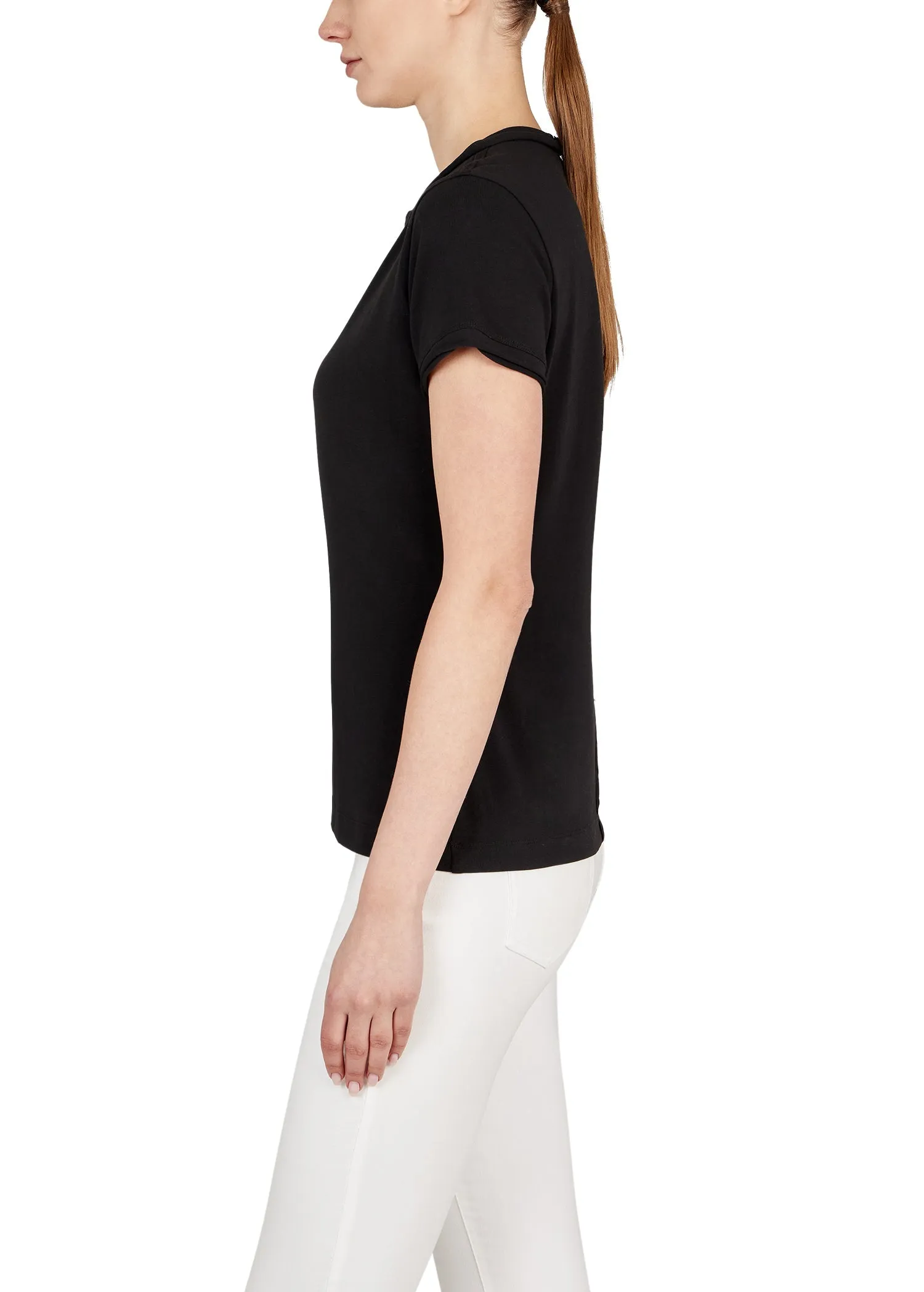 ESSENCE-BLK