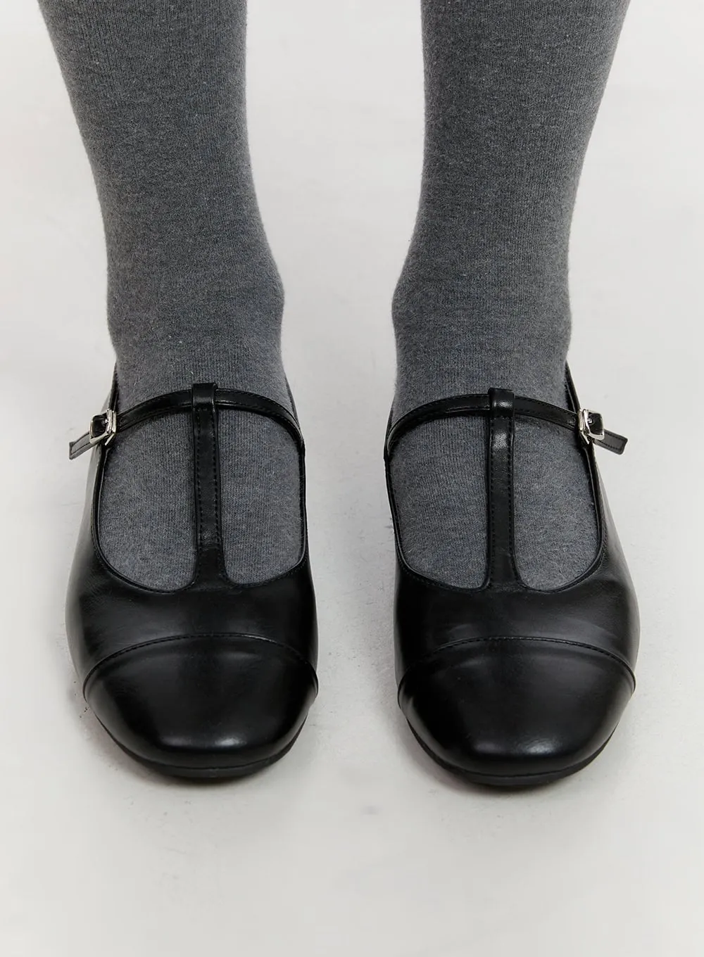 Faux Leather Buckle Loafers CO431