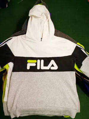 Mixed Brands Sweatshirt